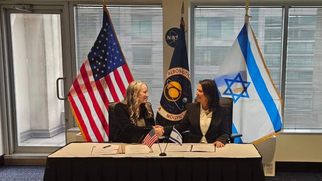 Israel Signs 10-Year Strategic Space Agreement With NASA