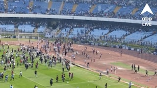 Messi In Kolkata: ভেঙে দেওয়া হল গোলপোস্ট, তাণ্ডব স্টেডিয়ামে, মেসির সামনেই কলঙ্কিত কলকাতা