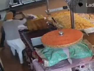 ਪੰਜਾਬ ਦੇ ਇਸ ਜ਼ਿਲ੍ਹੇ ਦੇ ਗੁਰਦੁਆਰਾ ਸਾਹਿਬ 'ਚ ਹੋਈ ਬੇਅਦਬੀ, ਨਸ਼ੇ 'ਚ ਧੁੱਤ ਨੌਜਵਾਨ ਨੇ ਕੀਤਾ ਆਹ ਕੰਮ