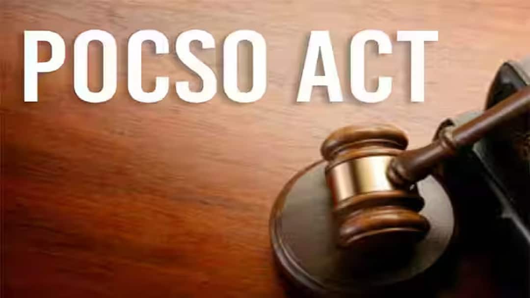 மாணவனுக்கு பாலியல் வன்கொடுமை: சக மாணவர்கள் 4 பேர் மீது போக்சோ வழக்கில் கைது