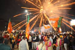 राष्ट्रीय कार्यकारी अध्यक्ष बनते ही नितिन नबीन ने बताया आगे का एजेंडा, पटना में फूटे पटाखे | तस्वीरें