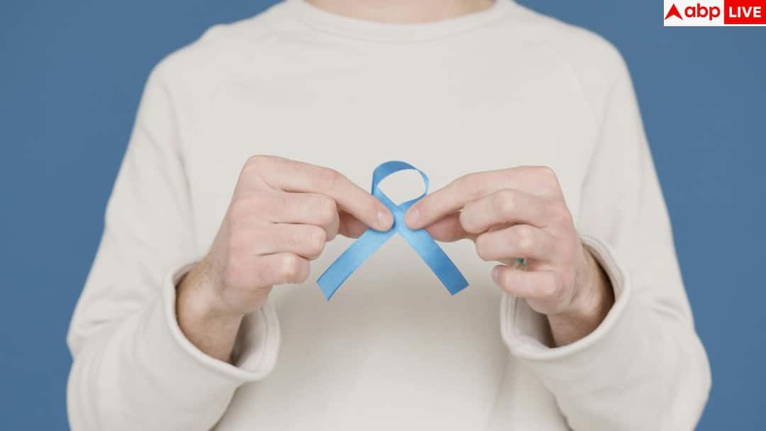 Prostate Cancer Warning Signs: पेशाब के रास्ते आ रहा है खून तो समझ लीजिए हो गया प्रोस्टेट कैंसर, इन लक्षणों से भी कर सकते हैं पहचान Blood In Urine Could Be A Sign Of Prostate Cancer Identify The Disease Through These Symptoms Prostate Cancer Warning Signs: पेशाब के रास्ते आ रहा है खून तो समझ लीजिए हो गया प्रोस्टेट कैंसर, इन लक्षणों से भी कर सकते हैं पहचान