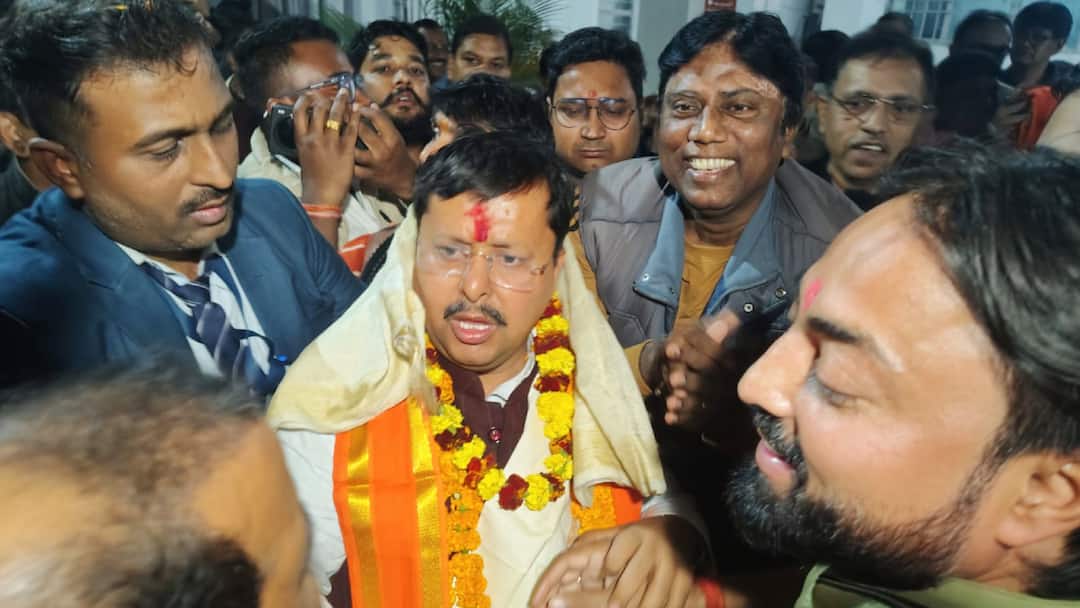 भाजयुमो से राष्ट्रीय कार्यकारी अध्यक्ष तक, नितिन नबीन को BJP में कब-कब दी गई बड़ी जिम्मेदारी? From Bihar Yuva Morcha to Executive National President Nitin Nabin Responsibilities in BJP भाजयुमो से राष्ट्रीय कार्यकारी अध्यक्ष तक, नितिन नबीन को BJP में कब-कब दी गई बड़ी जिम्मेदारी?