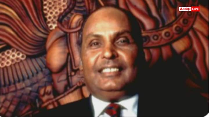 धीरूभाई अंबानी भारत के एक महान उद्योगपति और रिलायंस इंडस्ट्रीज के संस्थापक थे, जिन्होंने एक साधारण परिवार से उठकर भारत के सबसे बड़े व्यापारिक समूहों में से एक की नींव रखी, जो पेट्रोकेमिकल्स, दूरसंचार, बिजली और कपड़ा क्षेत्रों में फैला है.