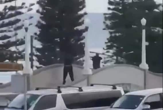 Sydney Shooting: ઓસ્ટ્રેલિયાના સિડનીમાં યહુદીઓ પર તાડબતોડ ફાયરિંગ, 10 લોકોના મોત, બીચ પર લાશોના ઢગલા, જુઓ Video