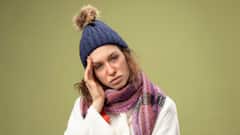 Migraine Tips: শীত পড়লেই বেড়ে যায় মাইগ্রেনের যন্ত্রণা, কেন হয় এমন?