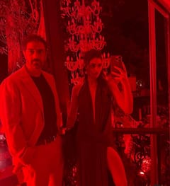 Arjun Rampal Engagement With Gabriella Demetriades: गुपचूप साखरपुडा! अर्जुन रामपालनं गॅब्रिएला डेमेट्रिएड्ससोबत लग्नाआधीच नात्याला दिली नवी ओळख