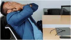 రోజు మొత్తం ల్యాప్‌టాప్‌ ముందు వర్క్ చేస్తున్నారా? ఈ Physiotherapy Tips మీకోసమే