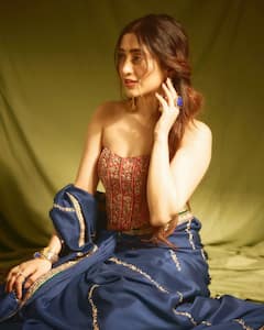 साड़ी पहन शिवांगी जोशी ने दिए कातिलाना पोज, तस्वीरें देख थम गई फैंस की सांसें