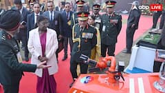 ऑपरेशन सिंदूर में पाकिस्तान के जिस ड्रोन को सेना ने मार गिराया, उसे आर्मी चीफ ने वॉर ट्रॉफी के तौर पर सजाया