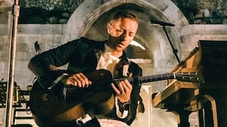 Chris Martin Performs Live At Wedding, Surprises Couple With First Dance Song