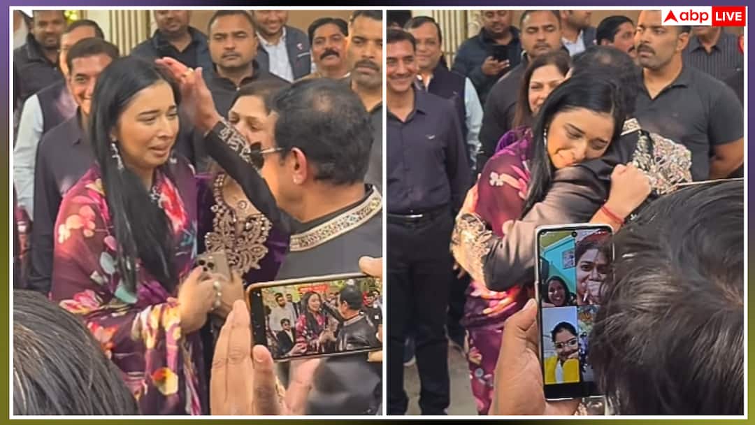 तान्या मित्तल का घर पर हुआ जोरदार स्वागत, गले लगकर खूब बहाएं आंसू bigg boss 19 tanya mittal received warm welcome reaching home shedding tears video is going viral तान्या मित्तल का घर पर हुआ जोरदार स्वागत, गले लगकर खूब बहाएं आंसू