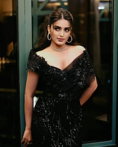 निधि अग्रवाल की 10 हसीन तस्वीरें, ग्लैमर का दूसरा नाम हैं प्रभास की एक्ट्रेस