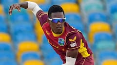 Akeal Hosein: CSK ஏலத்தில் எடுத்த அகில் ஹுசைன்! யார் இந்த சுழல் புயல்?