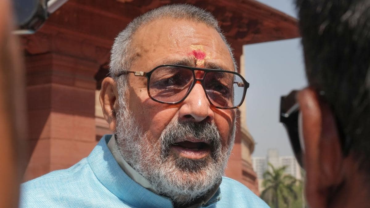 उमर अब्दुल्ला के बयान पर गिरिराज सिंह का तीखा हमला, राहुल गांधी पर लगाए गंभीर आरोप