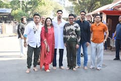 बॉर्डर 2 के टीजर रिलीज से पहले सिद्धिविनायक मंदिर पहुंची टीम, सनी देओल नहीं आए नजर