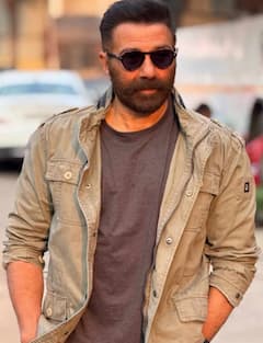 'बॉर्डर' के लिए सनी देओल को मिली थी इतनी फीस, जानिए पूरी स्टाकास्ट ने कितनी ली थी सैलरी