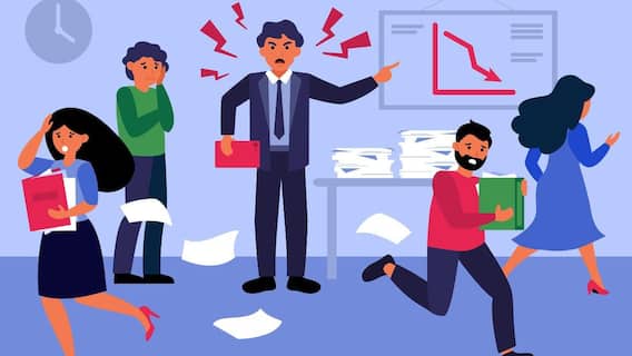 No Sick Leave, Only Hospital Proof: HR Message Goes Viral On Reddit, Triggers Outrage Over Indian Work Culture