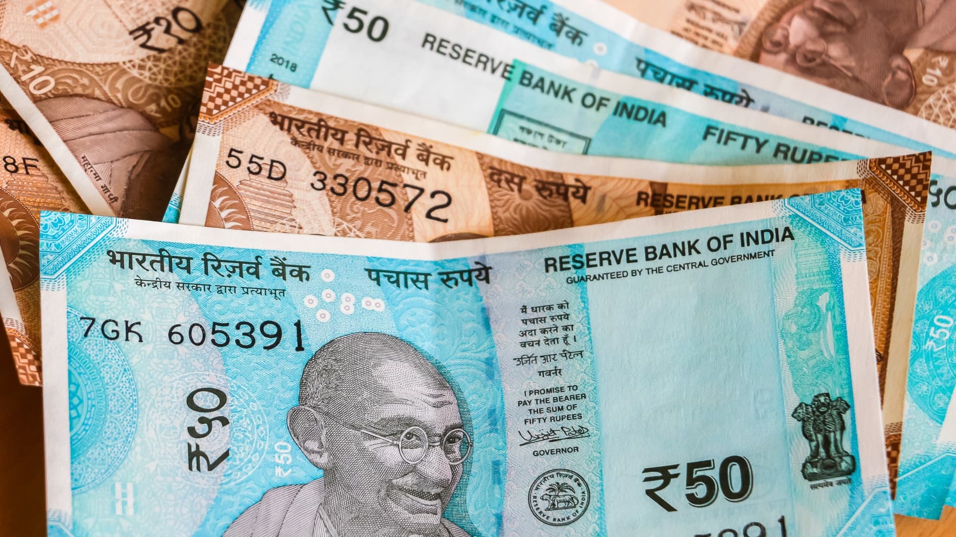 Rupee’s Slide Explained: Tariffs, FII Flight And A Trade Deal Stuck In Limbo