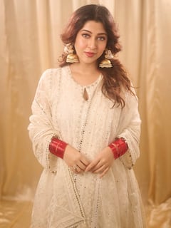 टीवी की पार्वती ने दिखाई बेटी की पहली झलक, फोटोज शेयर करते हुए बताया क्या रखा नाम