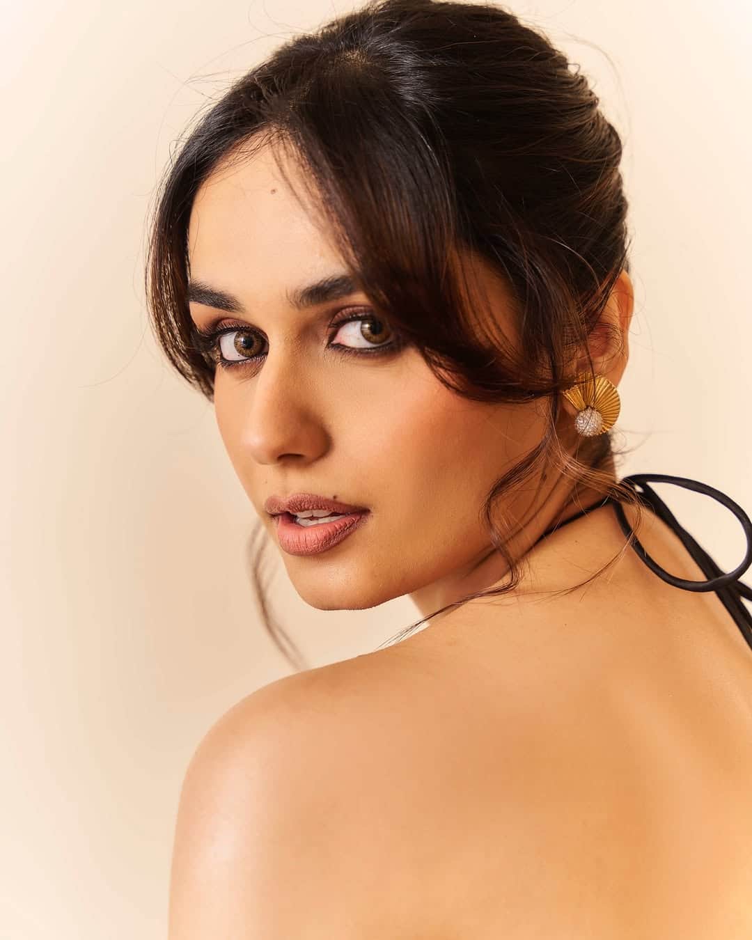 मानुषी छिल्लर के चमकते चेहरे का राज क्या है? एक्ट्रेस ने खुद बता दी स्किनकेयर रूटीन