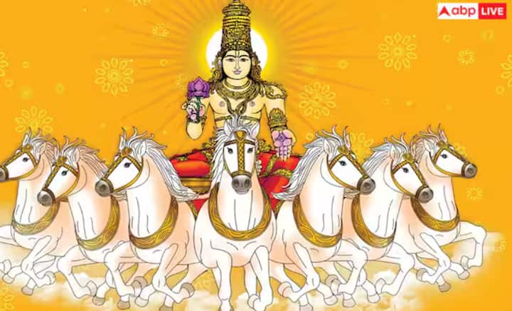 ਸੂਰਜ ਦਾ ਧਨੁ ਰਾਸ਼ੀ ਵਿੱਚ ਆਖਰੀ ਗੋਚਰ 2025 ਵਿੱਚ ਹੋਵੇਗਾ। ਮੰਗਲਵਾਰ, 16 ਦਸੰਬਰ ਨੂੰ, ਸੂਰਜ ਧਨੁ ਰਾਸ਼ੀ ਵਿੱਚ ਪ੍ਰਵੇਸ਼ ਕਰੇਗਾ ਅਤੇ 14 ਜਨਵਰੀ, 2026 ਨੂੰ ਮਕਰ ਰਾਸ਼ੀ ਵਿੱਚ ਜਾਣ ਤੋਂ ਪਹਿਲਾਂ 30 ਦਿਨਾਂ ਤੱਕ ਉੱਥੇ ਰਹੇਗਾ।