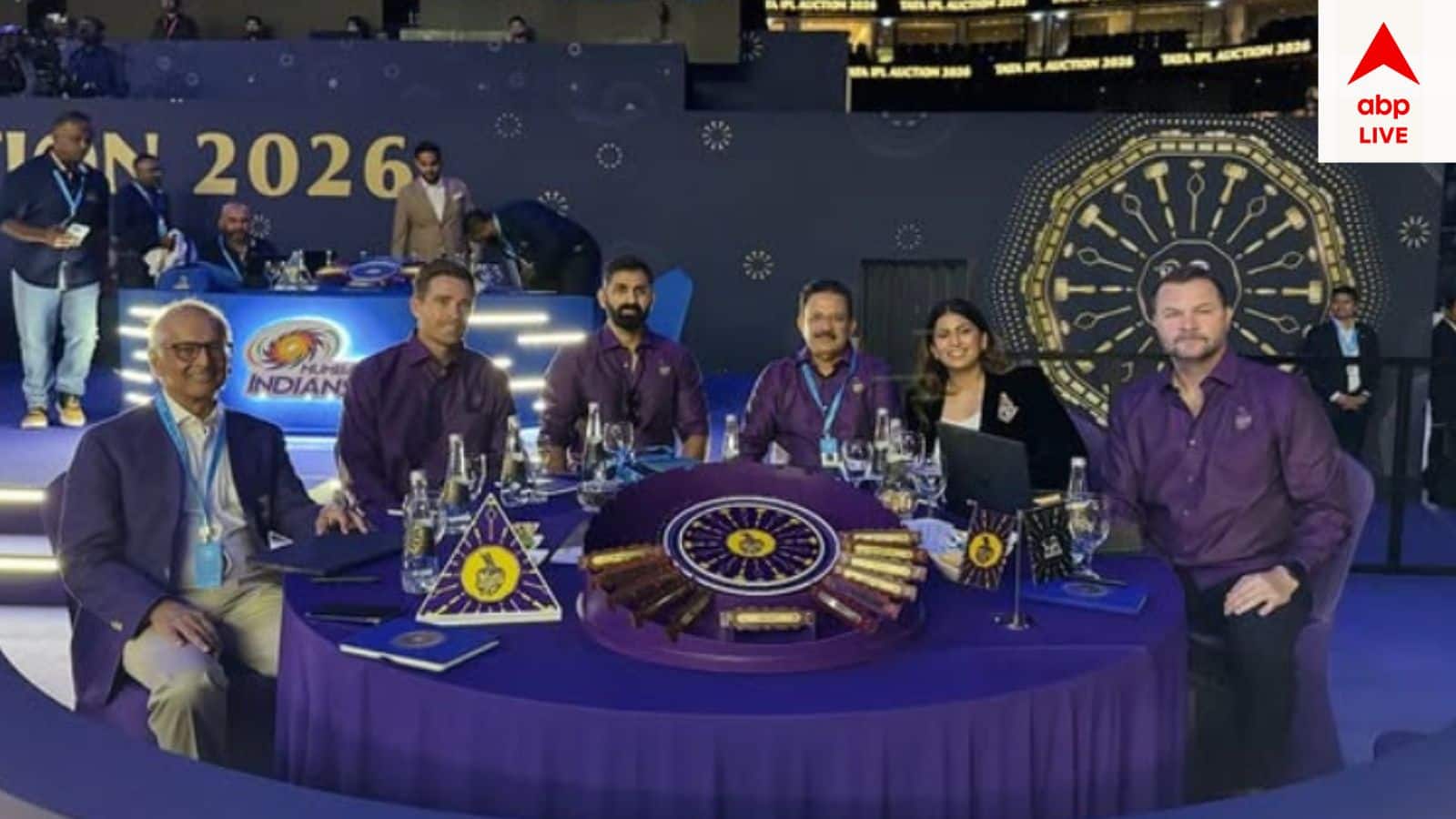 IPL 2026 Auction: আইপিএলের ইতিহাসে গত ১৮ মরশুমে কেকেআরের সবচেয়ে দামি ক্রিকেটার কে কে ছিলেন?