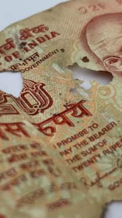 बैंक में फटा हुआ नोट कैसे बदलें?