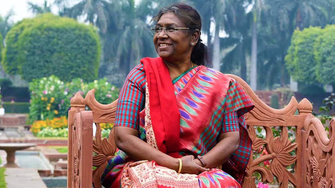 President Droupadi Murmu Arrives In Hyderabad For Winter Sojourn At Rashtrapati Nilayam