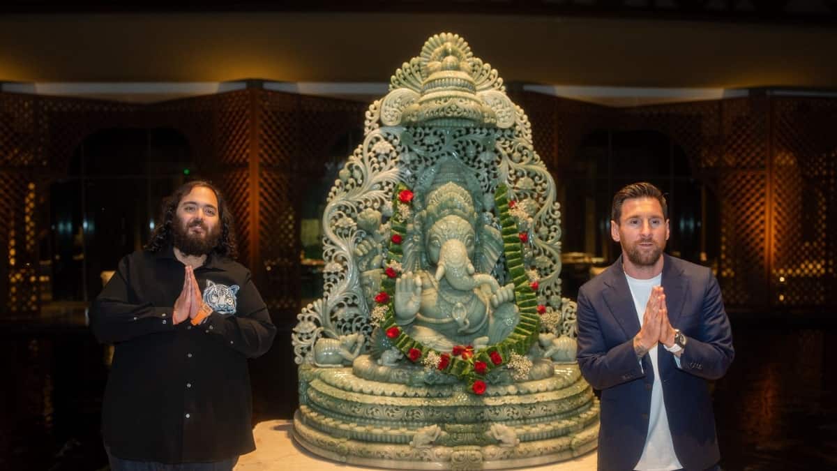 Messi Visit Vantara: தியானம்.. கால்நடை.. என்ன ஒரு அழகு..! வந்தாராவிற்கு புகழாரம் சூட்டிய மெஸ்ஸி..!