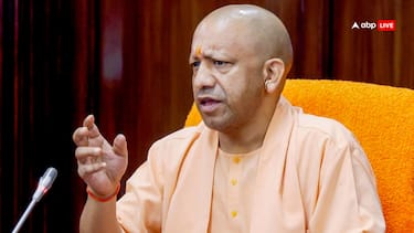 CM योगी ने धर्मांतरण गिरोहों को नेस्तनाबूद करने का बताया प्लान, यूपी पुलिस को दिया निर्देश