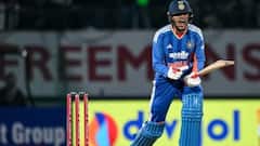 शुभमन गिल नहीं खेलेंगे भारत-दक्षिण अफ्रीका चौथा टी20, प्लेइंग इलेवन में कौन करेगा रिप्लेस? आ गया अपडेट