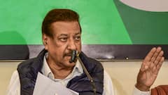 'भारत को इतनी बड़ी सेना की जरूरत नहीं, सैनिकों को किसी और काम में लगाएं', ऐसा क्यों बोले पृथ्वीराज चव्हाण?