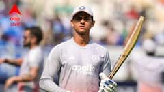 ম্যাচের পরই তড়ঘড়ি হাসপাতালে নিয়ে যাওয়া হল, ঠিক কী হয়েছে যশস্বী জয়সওয়ালের?