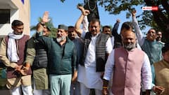 मध्य प्रदेश: मनरेगा का नाम बदलने का कांग्रेस ने किया विरोध, विधानसभा परिसर में जमकर प्रदर्शन