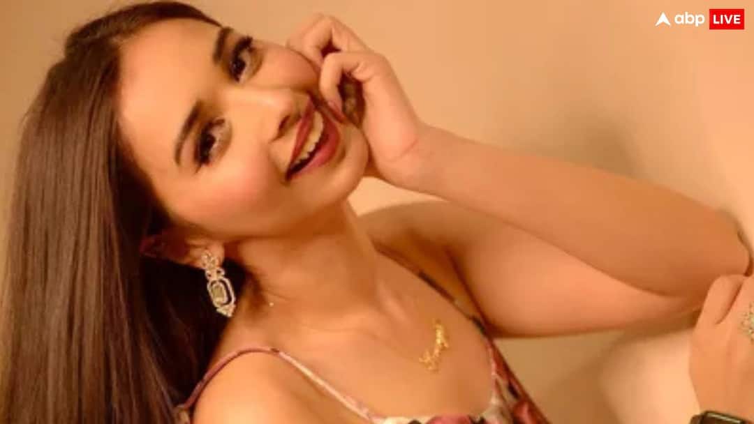 'नहीं लौटाए हैं 20 आउटफिट्स..', तान्या मित्तल की स्टाइलिस्ट रिद्धिमा ने लगाए उन पर कई आरोप Bigg Boss 19 Fame Tanya Mittal Stylist Riddhima Sharma Exposed Her calls out for unpaid dues 'नहीं लौटाए हैं 20 आउटफिट्स..', तान्या मित्तल की स्टाइलिस्ट रिद्धिमा ने लगाए उन पर कई आरोप