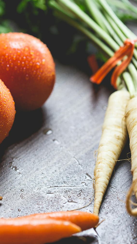 मूली खाना ज्यादा फायदेमंद होता है या गाजर खाना?