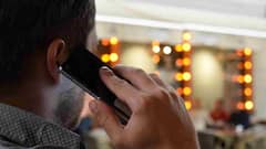 મોબાઈલ યુઝર્સને મોટો ઝટકો! 2026માં ફરી મોંઘા થશે રિચાર્જ પ્લાન, જાણો કેટલો વધશે ભાવ?