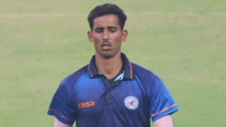 खेत के खाली मैदान से IPL तक का सफर, सुपौल के मोहम्मद इजहार बने मुंबई इंडियंस का हिस्सा