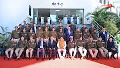 MP: सीएम मोहन यादव ने नक्सलियों से लोहा लेने वाले पुलिसकर्मियों को सराहा, शहीदों को दी श्रद्धांजलि