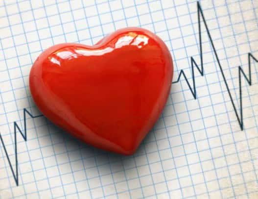 રાત્રે મોડે સુધી જાગો છો તો અનેક રોગોને આમંત્રણ આપો છો. એક અભ્યાસ મુજબ, સળંગ ત્રણ દિવસ સુધી રાત્રે ચાર કલાકથી ઓછા સમયની ઊંઘને કારણે લોહીમાં અનેક ફેરફારો થાય છે. જેના કારણે હૃદયરોગની સમસ્યાઓમાં વધારો થાય છે.