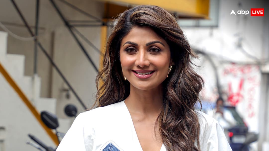 income tax department conducts raids at actor shilpa shetty house in mumbai after bastian restaurant controversy शिल्पा शेट्टी की मुश्किलें बढ़ीं, रेस्टोरेंट के बाद घर पर भी इनकम टैक्स का छापा, जानें क्या है पूरा मामला