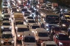 मुंबईच्या पश्चिम द्रुतगती महामार्गावर मोठी वाहतूक कोंडी, वाहनांचा लांबच लांब रांगा