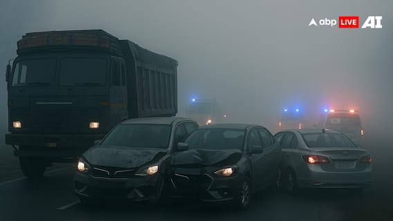 Jalandhar Accident: घने कोहरे का कहर! हाईवे पर एक के बाद एक आपस में टकराईं 5 गाड़ियां, लगा लंबा जाम