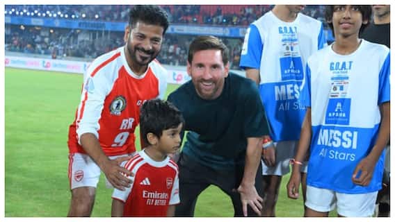 Revanth Reddy Chit Chat: మెస్సీ ఈవెంట్ ప్రైవేట్ ఈవెంట్ - ఫార్ములా ఈ కేసులో చర్యలు అప్పుడే - సీఎం రేవంత్ చిట్ చాట్