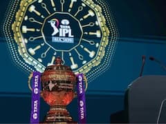 Omkar Tarmale SRH IPL 2026 : शेरेगावचा शेर, मराठमोळ्या ओंकारचं नॉर्मल स्पीड 140, बचत गटातून कर्ज घेऊन ट्रेनिंग, आता IPL गाजवणार!