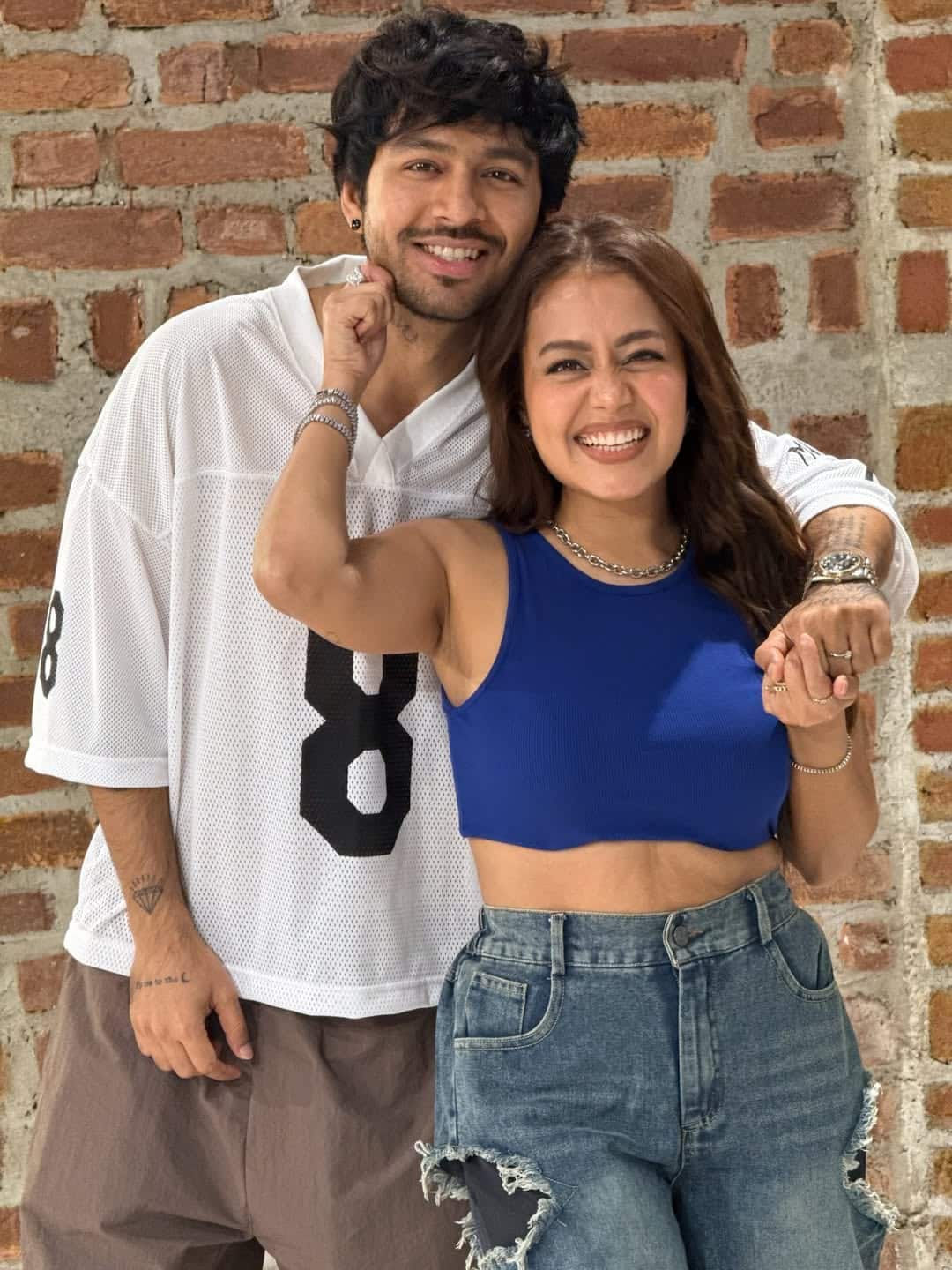 नेहा कक्कड़ vs टोनी कक्कड़: ज्यादा अमीर कौन हैं? 'कैंडी शॉप' गाने वाले भाई-बहन की नेटवर्थ जानें