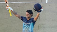 सैयद मुश्ताक अली ट्रॉफी के फाइनल में ईशान किशन ने ठोका शतक, लगाए 10 छक्के