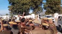 सिरोही में डिप्टी CM प्रेमचंद बैरवा के दौरे के दौरान हंगामा, दिखाए गए काले झंडे, FIR दर्ज