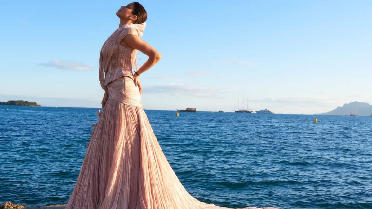 (Image Source: Instagram/@janhvikapoor)